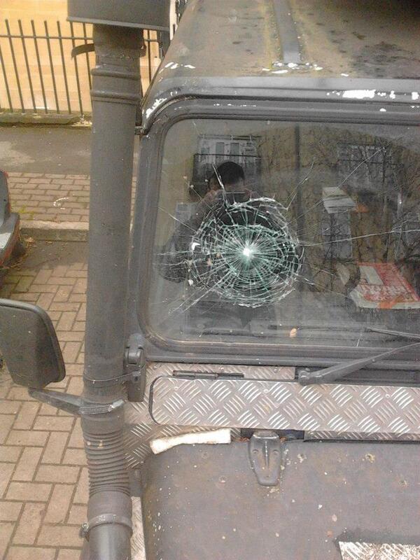 Damage toWindscreen 230313 tedworth Hunt Image